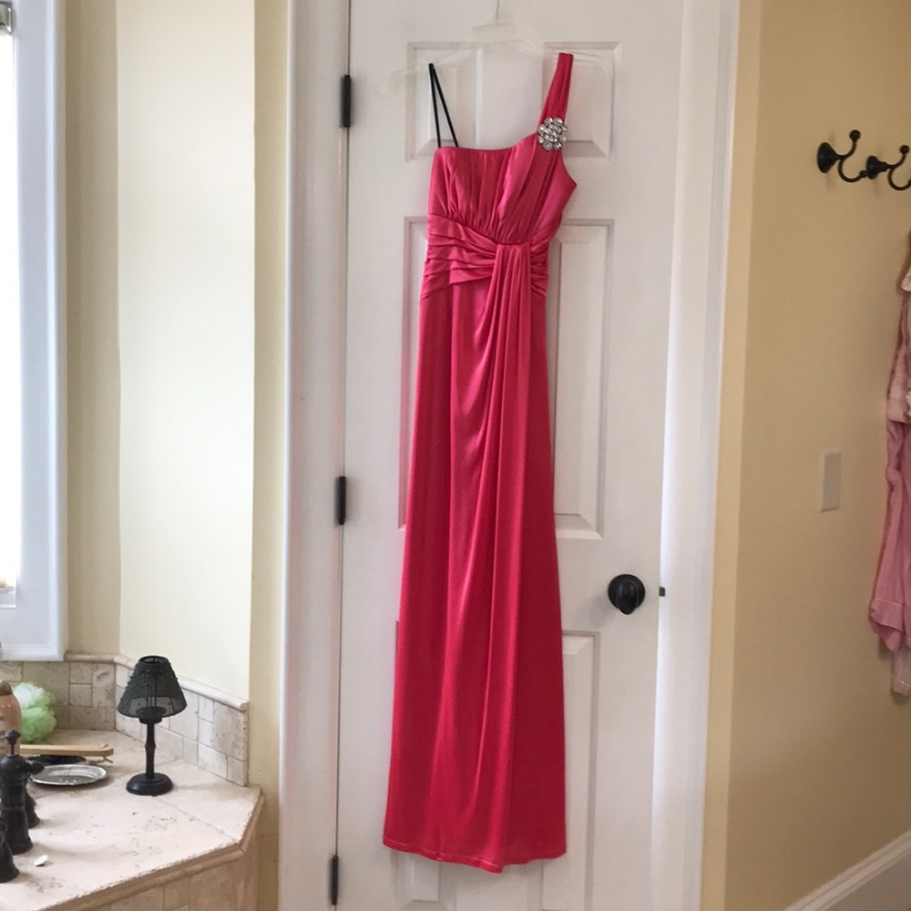 Full length prom dress